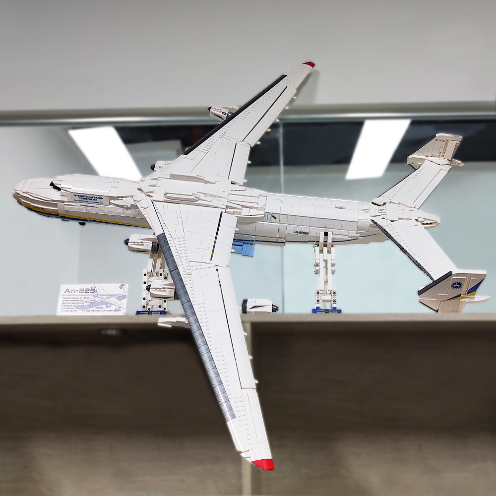 AN-225 Large Transport Aircraf - Hand Plane Block 评论和价格